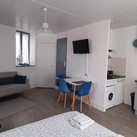 Appartement Renove Avec Balcon *