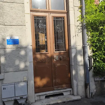 Appartement Renove Avec Balcon *