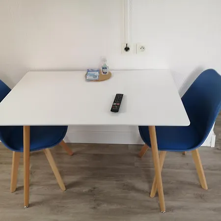 Renove Avec Balcon Appartement *
